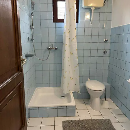 아파트 Dozsa Vendeghaz Balatonboglár