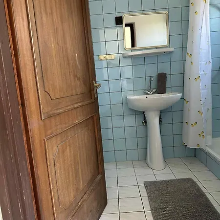 아파트 Dozsa Vendeghaz *
